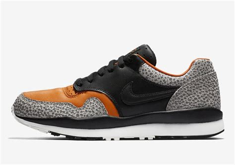 nike air safari frauen|Nike safari price.